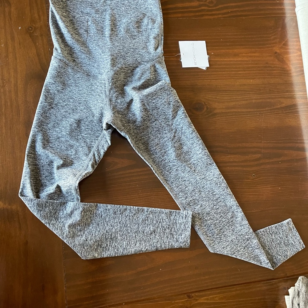 Gray High-Waisted Leggings